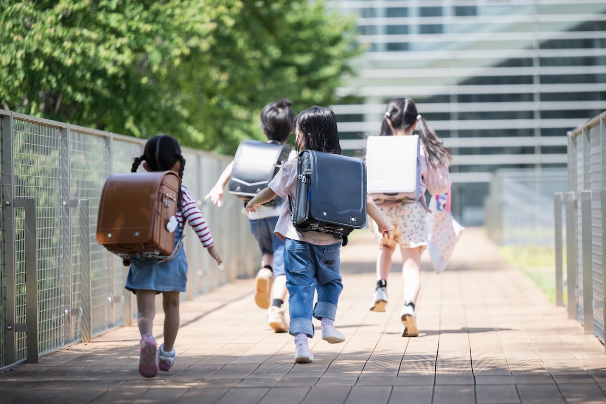 小児矯正を始める年齢の子供